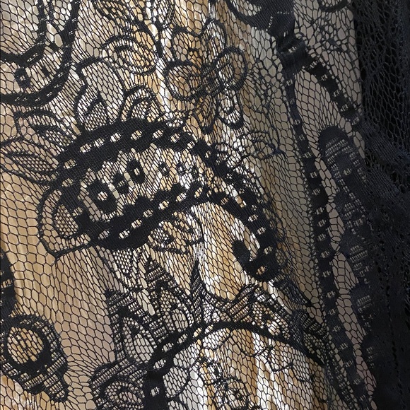 2 fringed vests - Picture 5 of 7